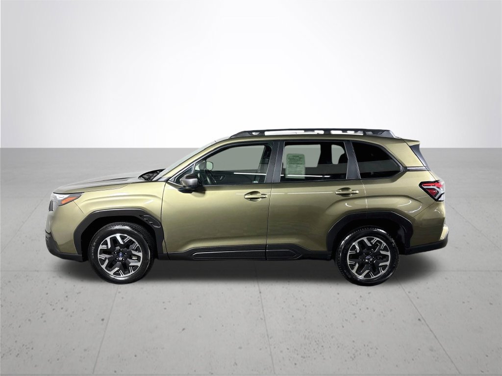 Used 2025 Subaru Forester Premium w/ Convenience Package #1 AWD/4WD image 9