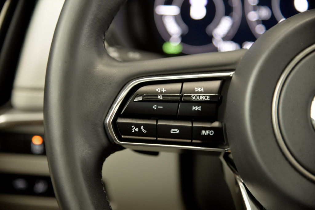 Certified 2024 MAZDA CX-90 Plug-In Hybrid w/ Premium Plus AWD/4WD image 22