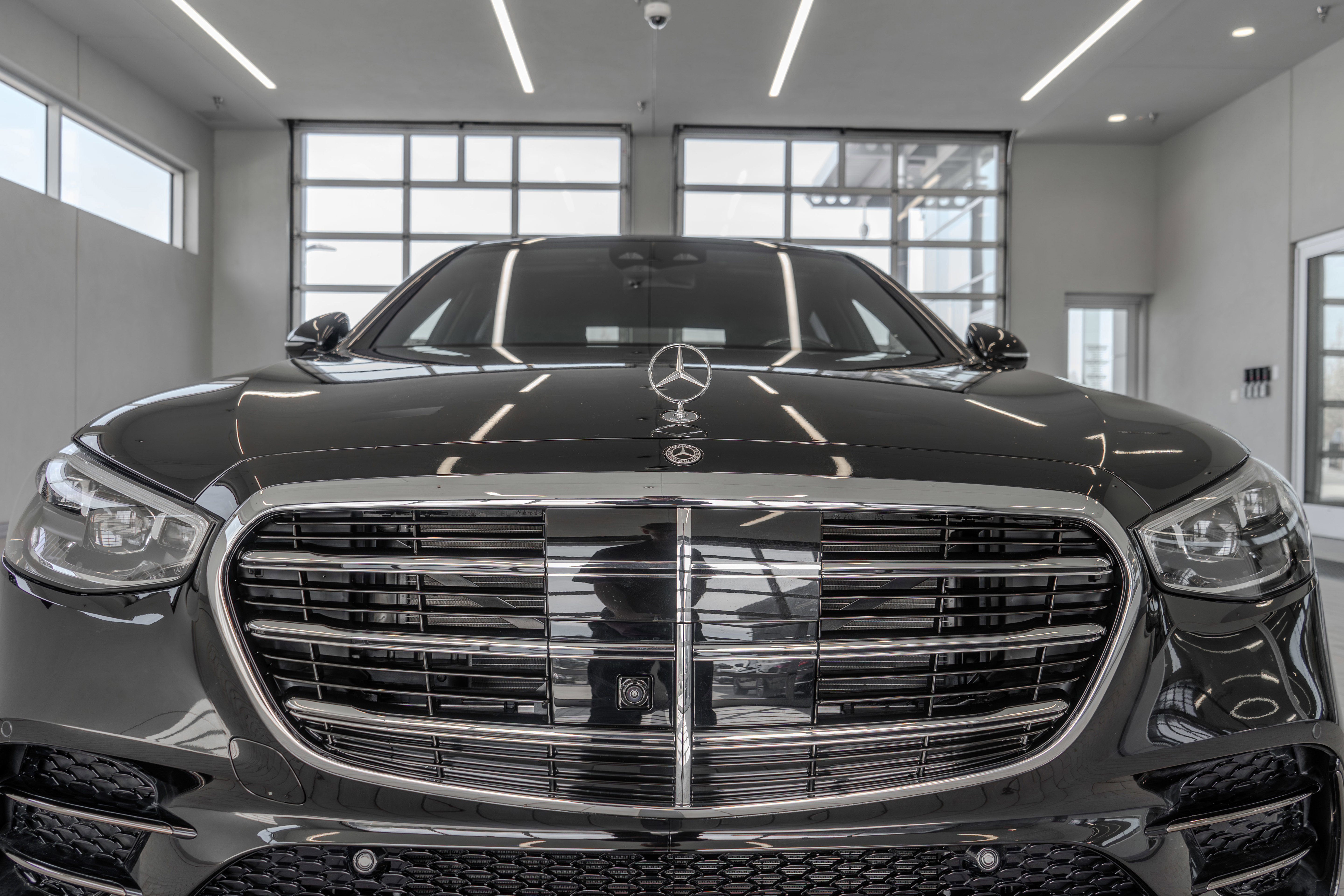 New 2025 Mercedes-Benz S 500 4MATIC image 23