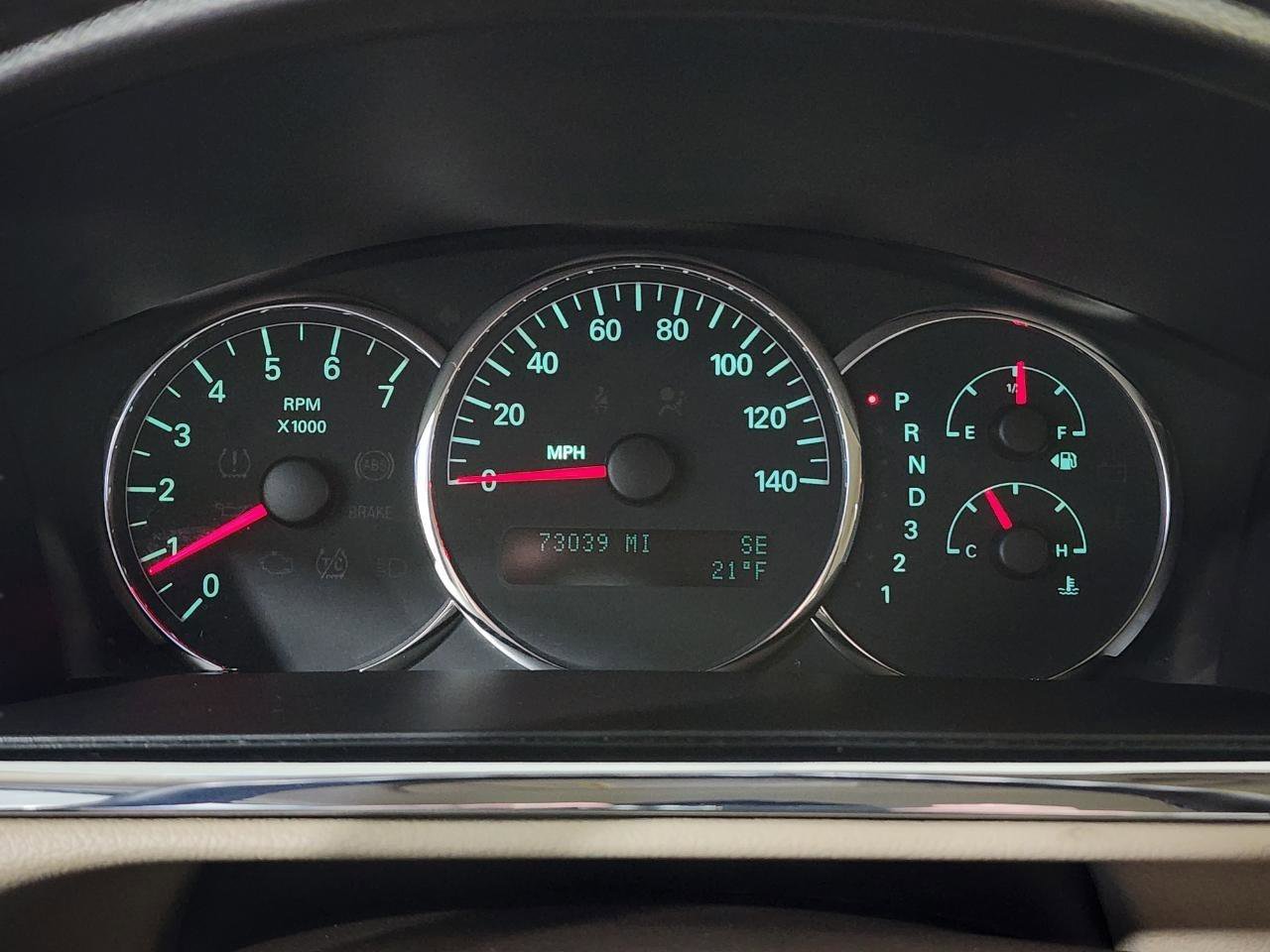 Used 2008 Buick LaCrosse CXL w/ Driver Confidence Package image 16