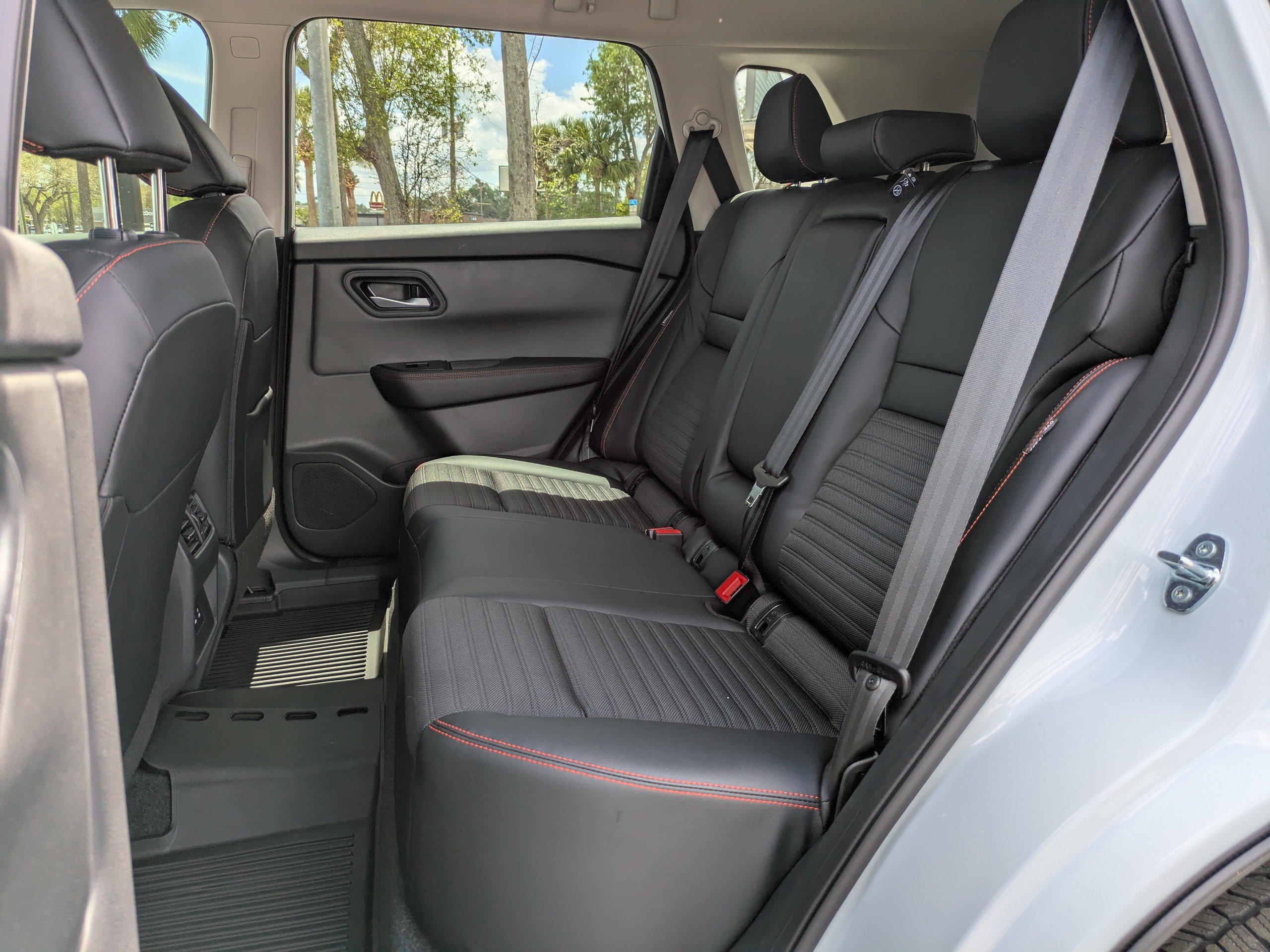 New 2026 Nissan Rogue SV AWD/4WD image 15