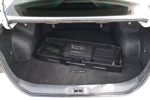 Used 2024 Nissan Altima 2.5 SR w/ SR Premium Package image 8