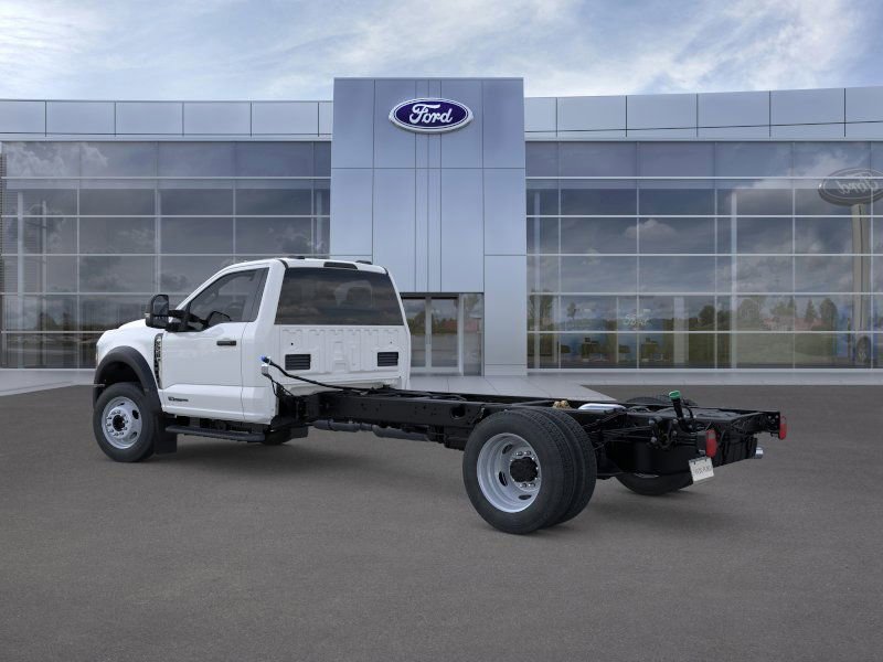 New 2025 Ford F550 4x4 Regular Cab Super Duty image 4