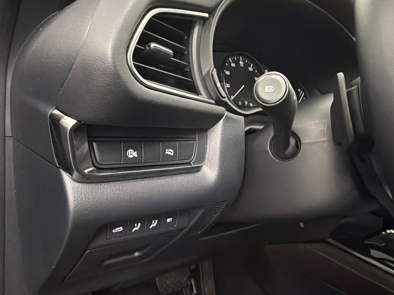 Certified 2025 MAZDA CX-30 AWD 2.5 S w/ Premium Package image 32