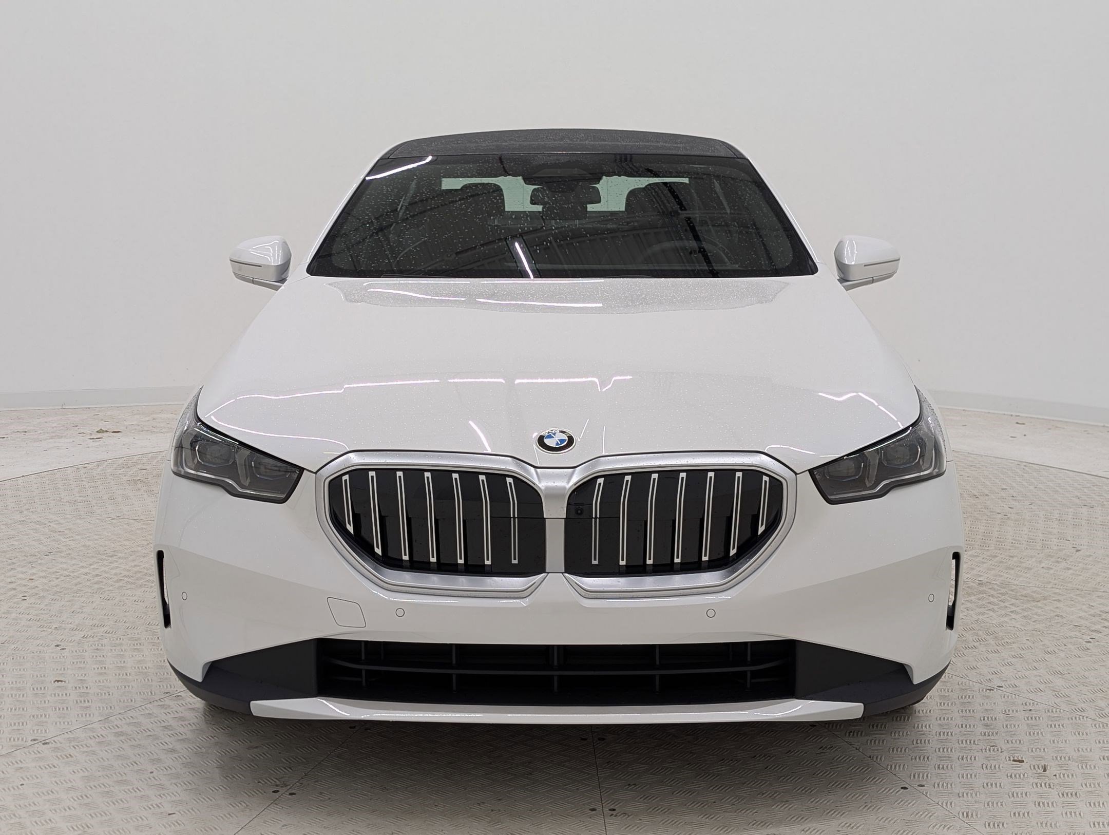 New 2026 BMW 530i RWD image 6