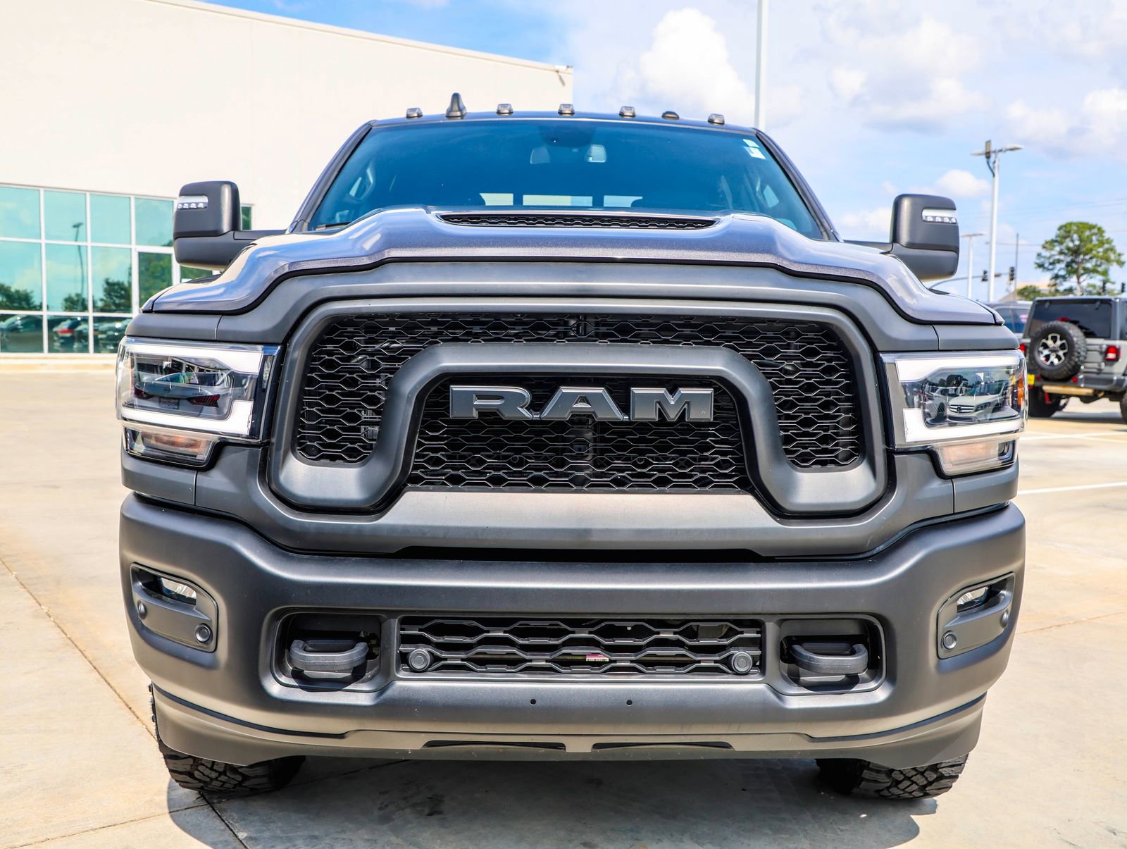 Used 2024 RAM 2500 Rebel AWD/4WD image 3