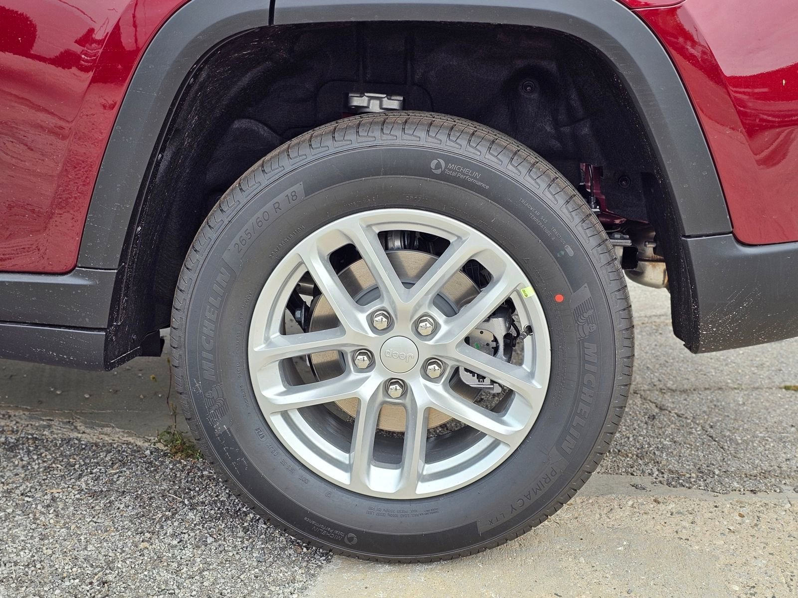 New 2026 Jeep Grand Cherokee Laredo RWD image 9