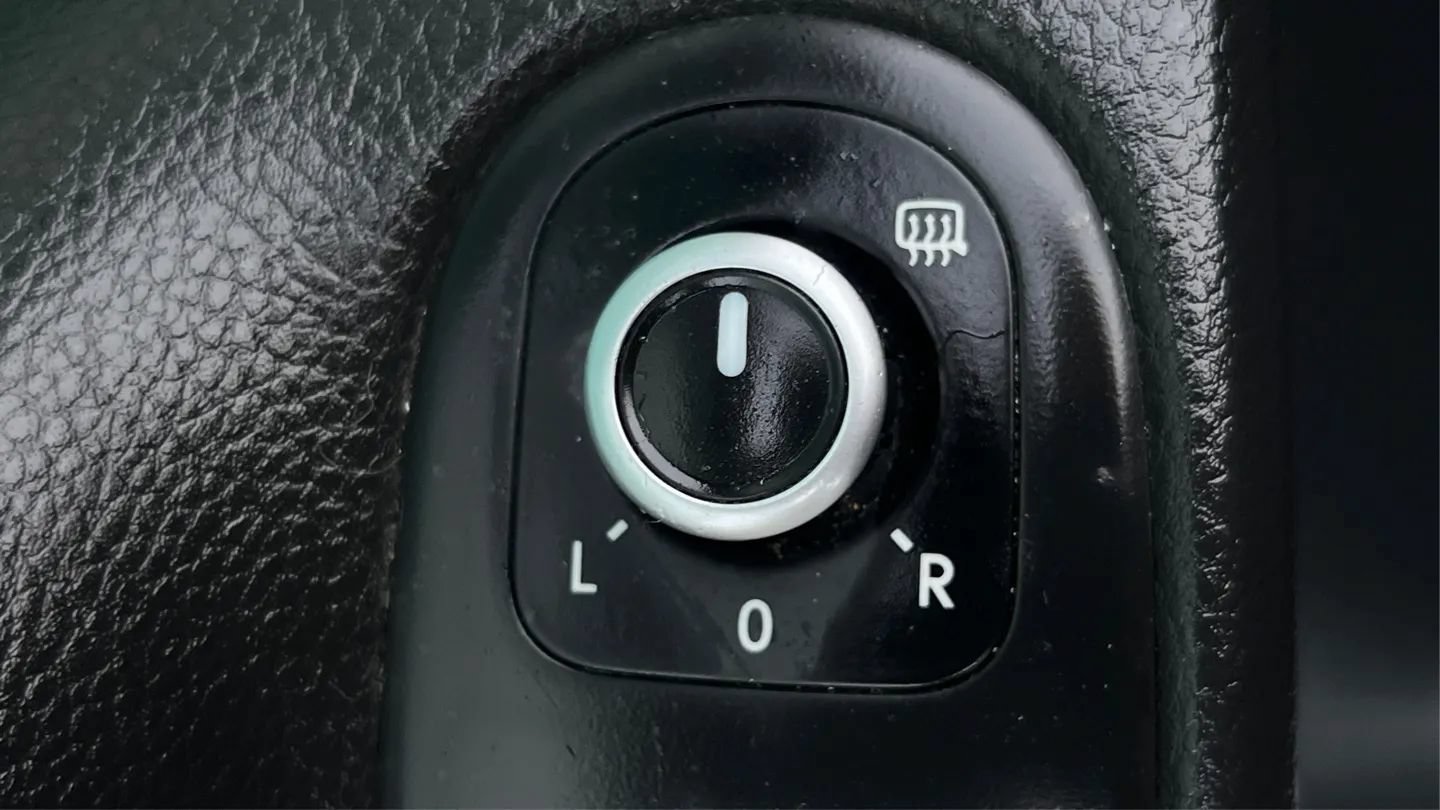 Used 2011 Volkswagen GTI 2-Door FWD image 38