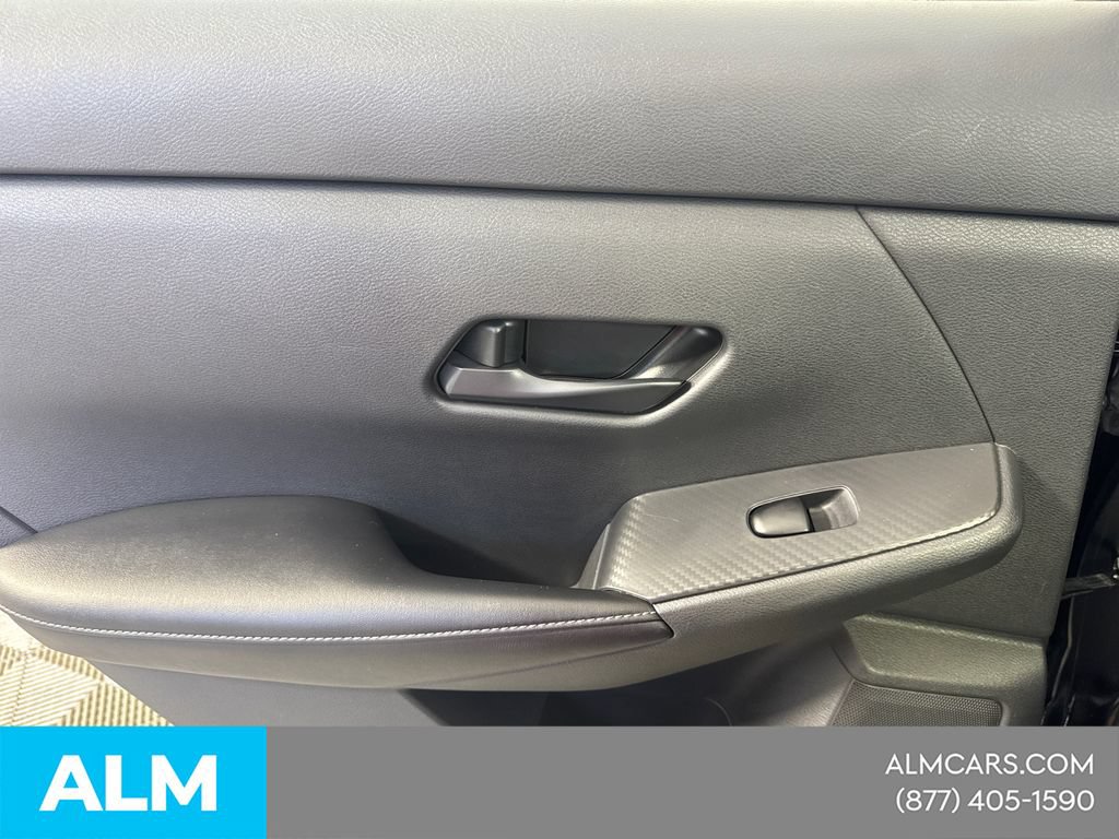 Used 2024 Nissan Sentra SV FWD image 24
