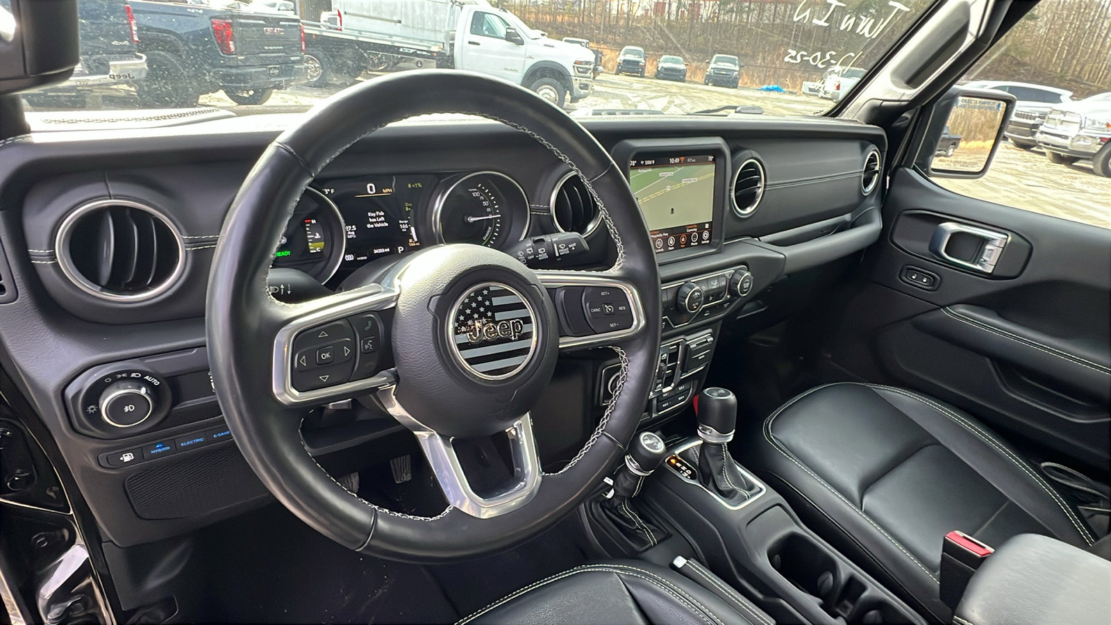 Used 2023 Jeep Wrangler Sahara w/ Cold Weather Group image 24