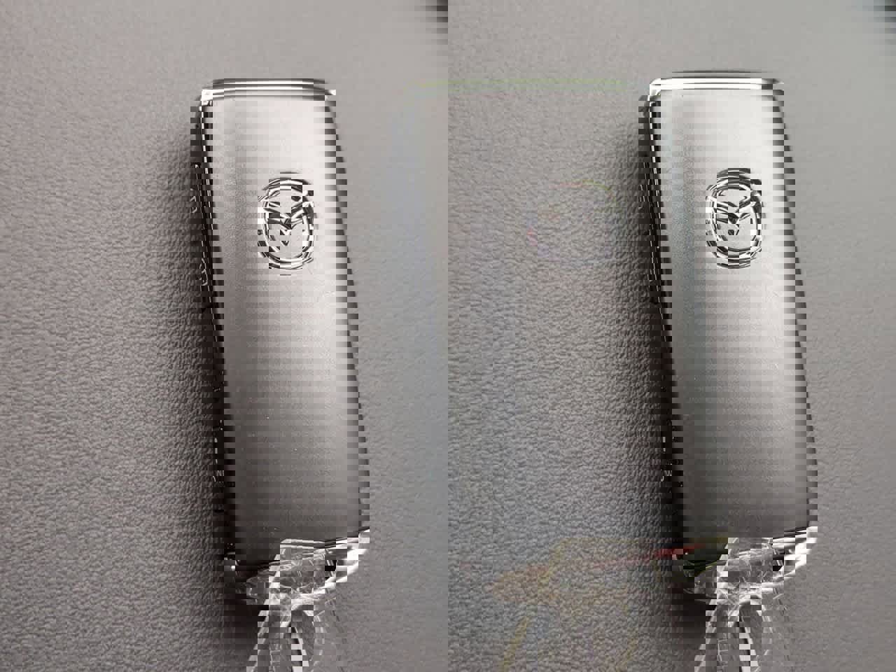 New 2026 MAZDA MAZDA3 2.5 S Hatchback w/ Premium Pkg image 35