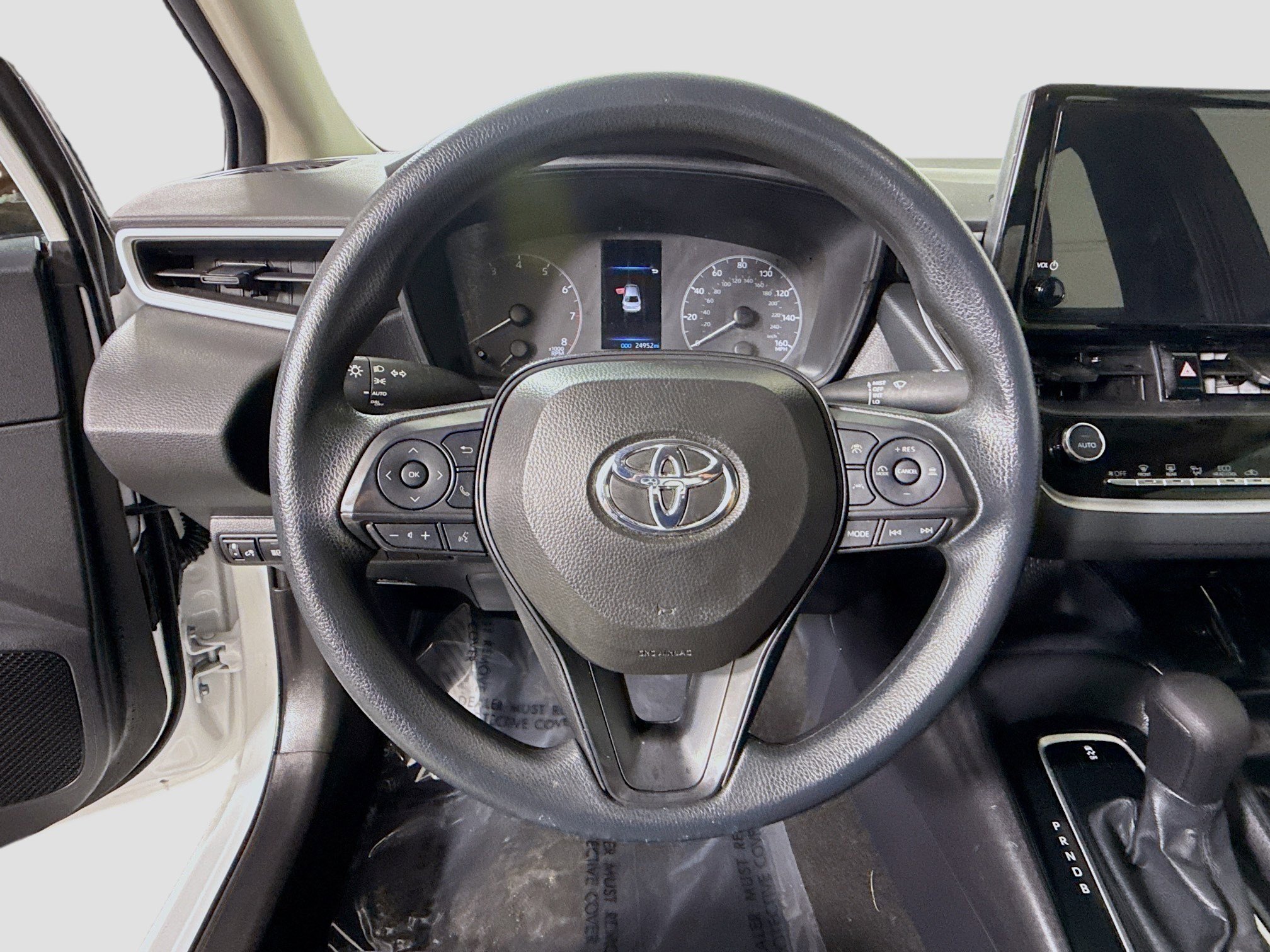 Used 2024 Toyota Corolla LE image 13