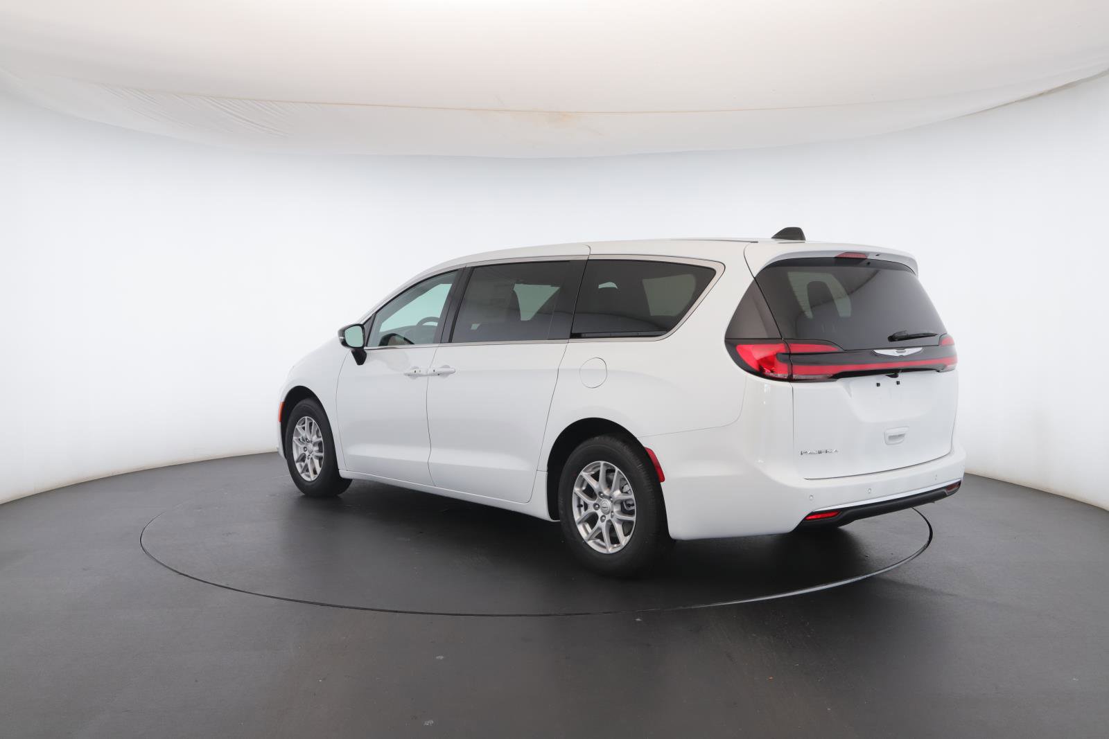 New 2026 Chrysler Pacifica Select image 20