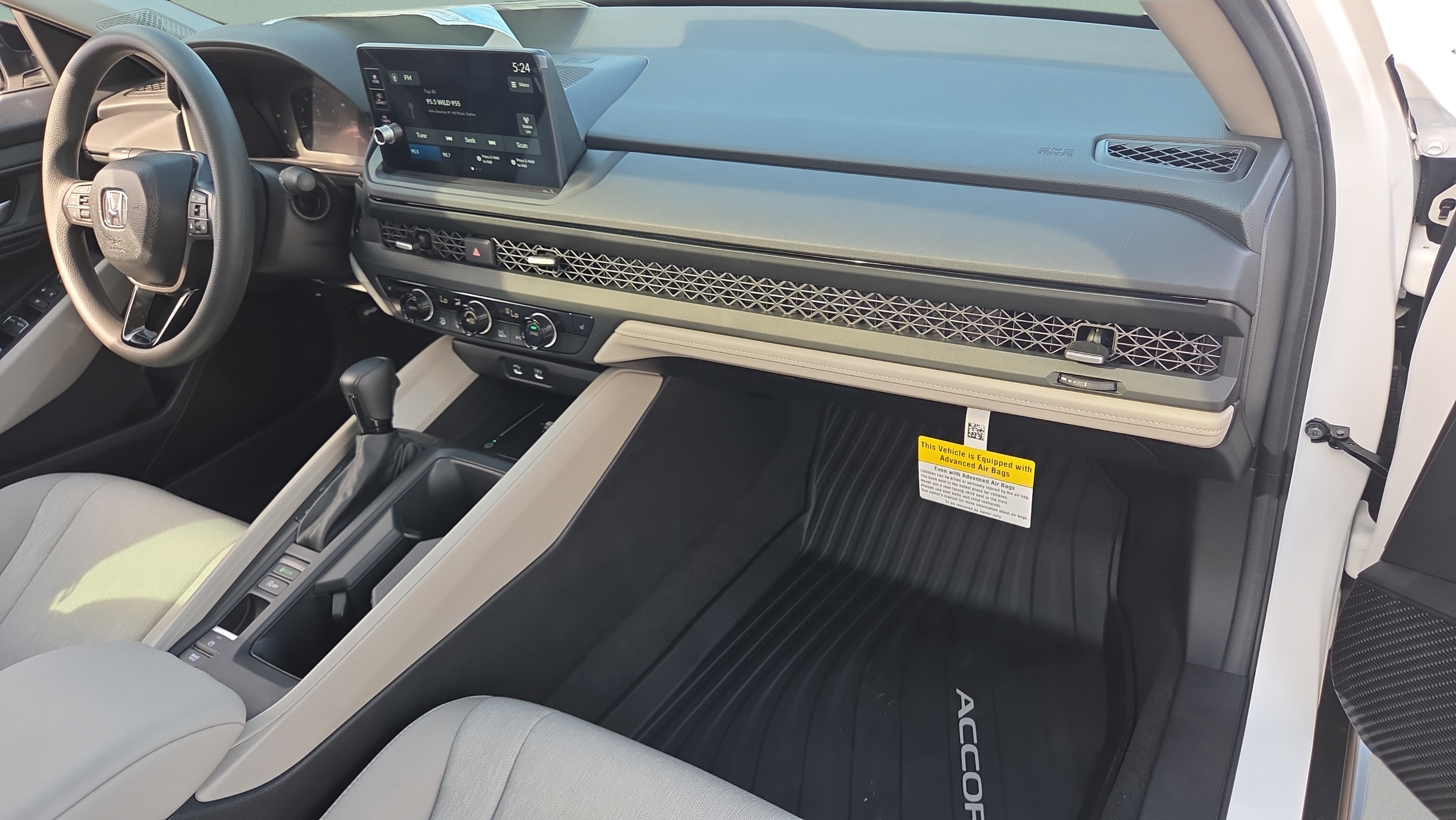 New 2026 Honda Accord SE image 16