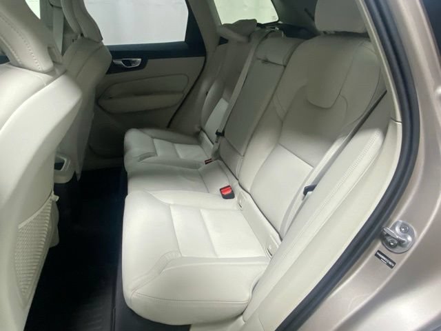 Used 2025 Volvo XC60 T8 Ultra w/ Climate Package AWD/4WD image 14