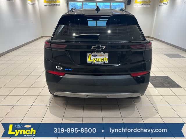 Used 2023 Chevrolet Bolt EUV Premier FWD image 23