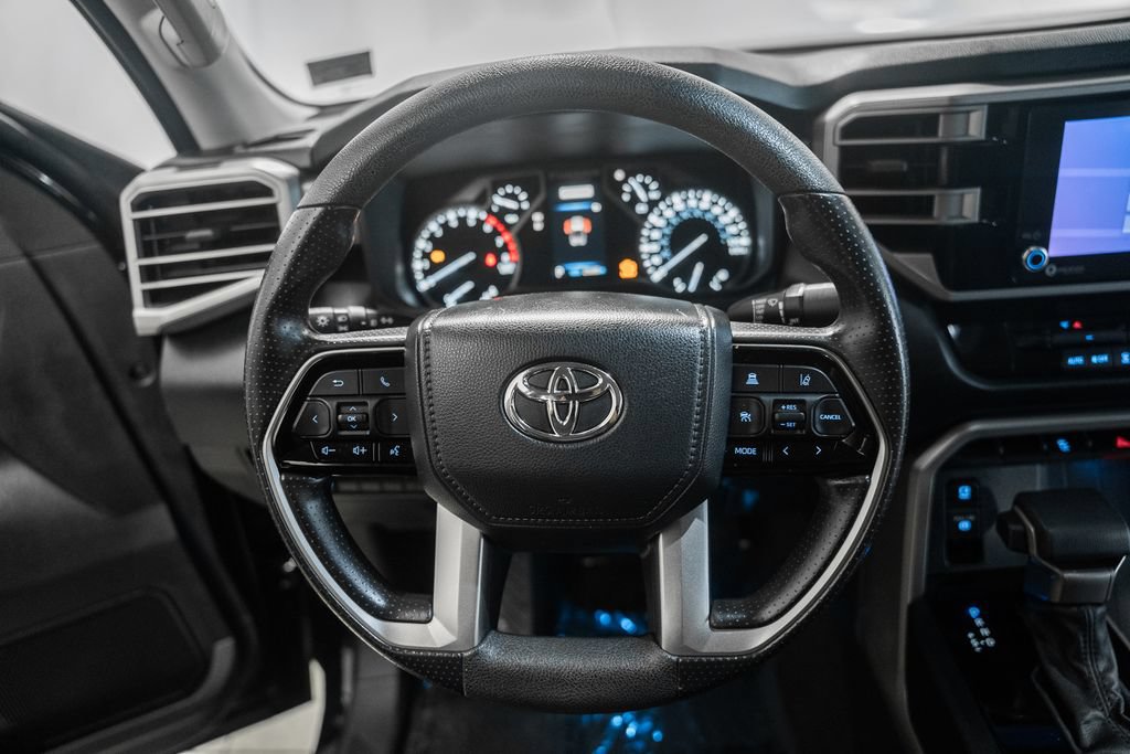 Used 2024 Toyota Tundra SR5 w/ SR5 Convenience Package AWD/4WD image 31
