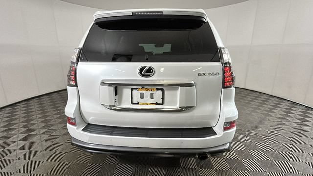 Used 2023 Lexus GX 460 Premium AWD/4WD image 3