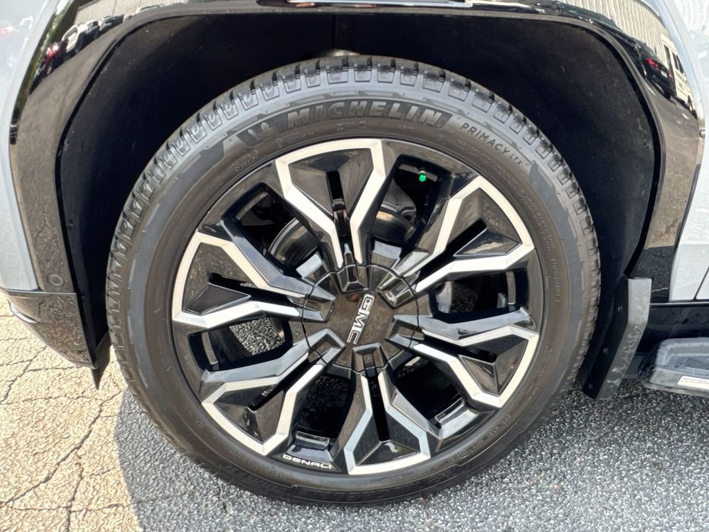 Used 2024 GMC Sierra EV Denali image 12