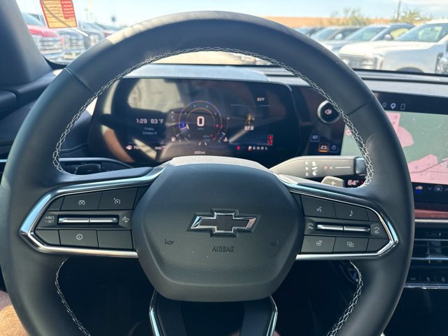 Used 2026 Chevrolet Traverse Z71 AWD/4WD image 28