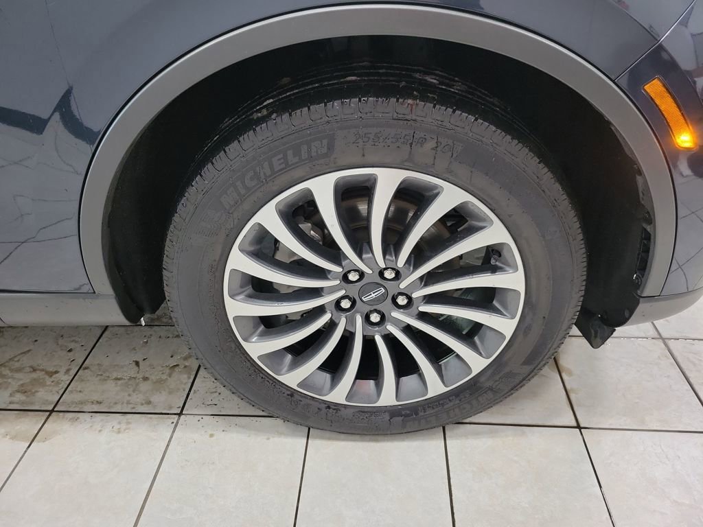 Used 2024 Lincoln Aviator Reserve w/ Elements Package Plus image 50