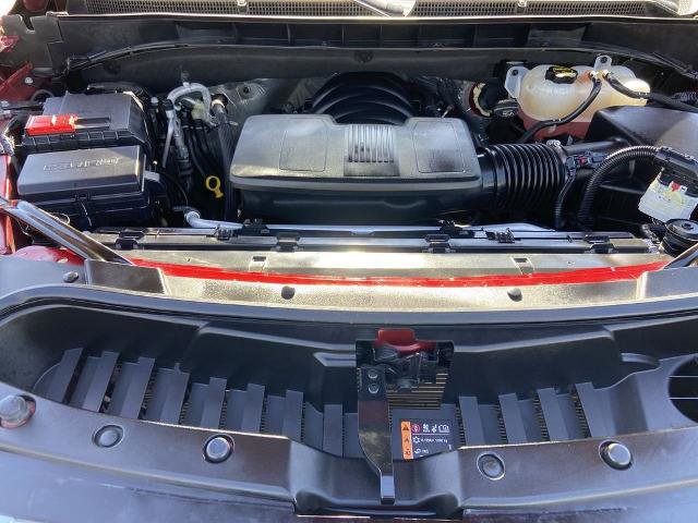 Used 2024 GMC Yukon Denali w/ Denali Reserve Package image 27