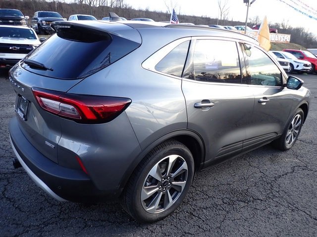 Certified 2025 Ford Escape Platinum w/ Premium Technology Package image 10