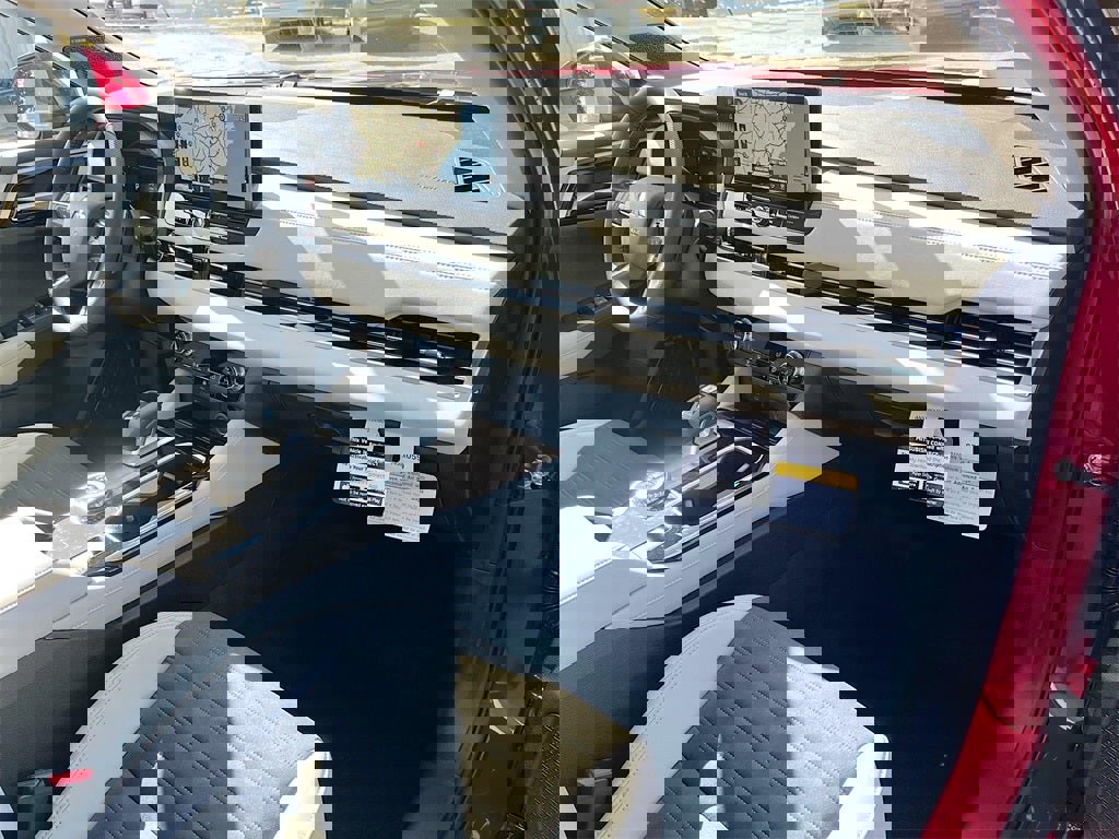 New 2025 Mitsubishi Outlander SE image 29