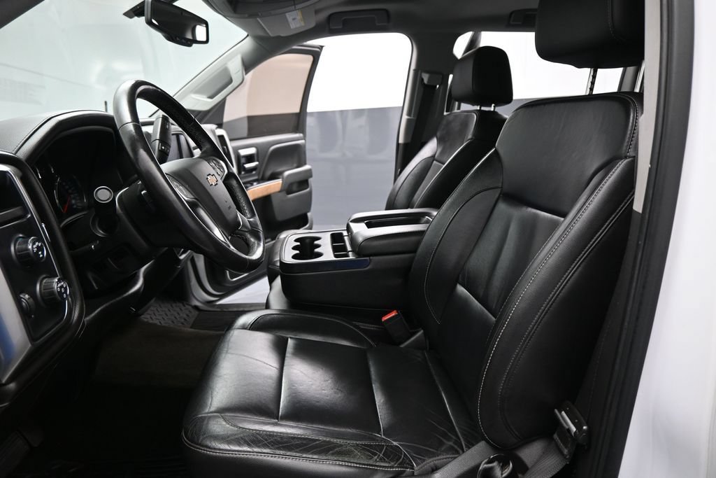 Used 2018 Chevrolet Silverado 1500 LTZ AWD/4WD image 9