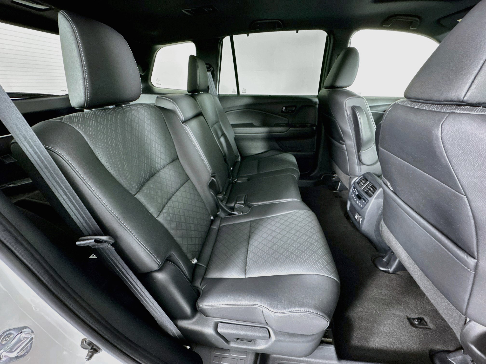 Certified 2023 Honda Passport Elite image 28