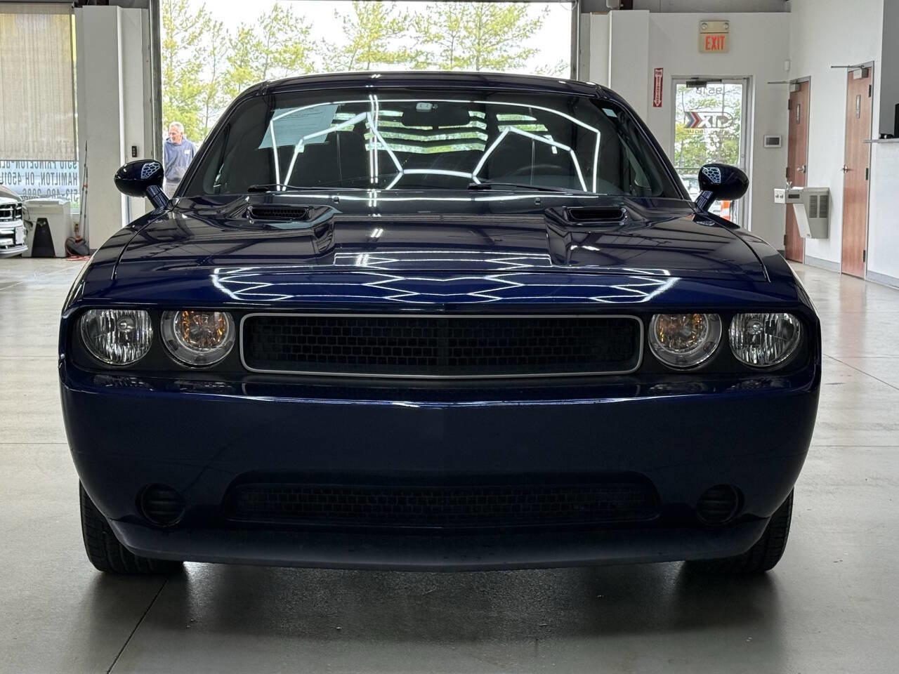 Used 2014 Dodge Challenger SXT RWD image 7