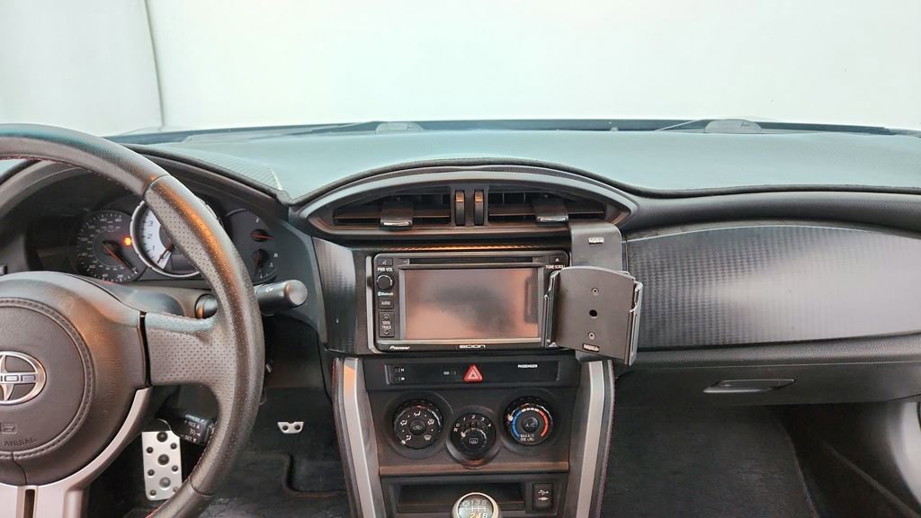 Used 2014 Scion FR-S Base image 25