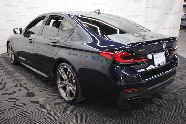 Used 2023 BMW M550i xDrive w/ Executive Package image 4
