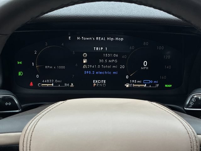 Used 2022 Lincoln Aviator Grand Touring w/ Equipment Group 301A AWD/4WD image 27