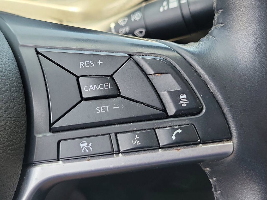Used 2020 Nissan Sentra SV FWD image 6