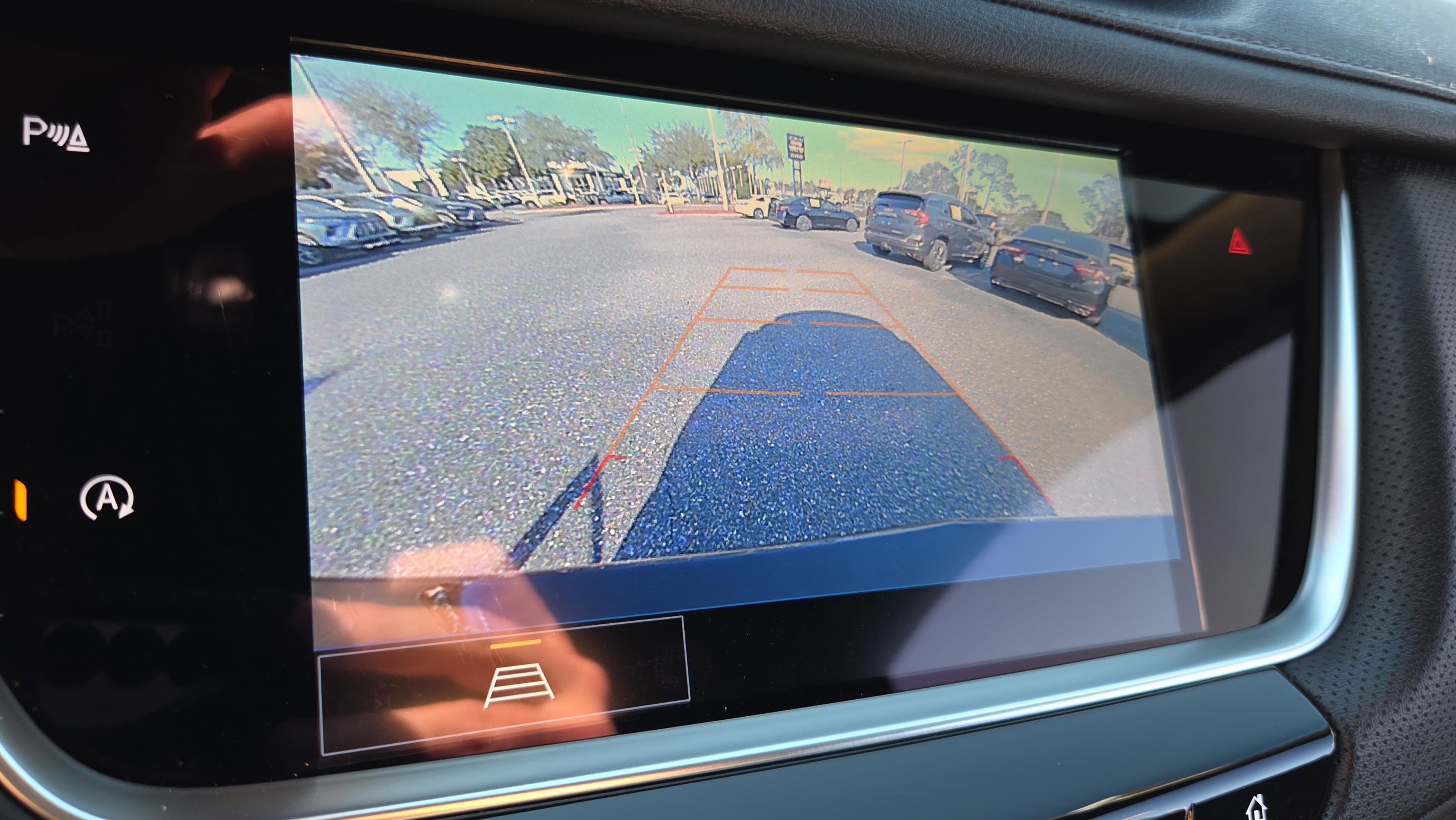 Used 2025 Cadillac XT5 Premium Luxury image 19