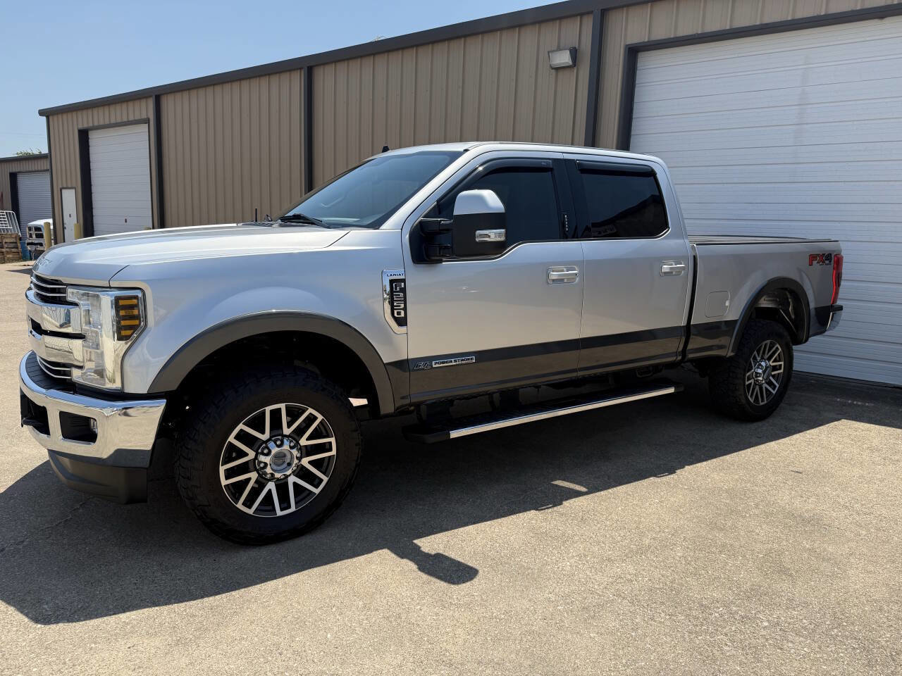 Used 2019 Ford F250 Lariat w/ Lariat Value Package image 10