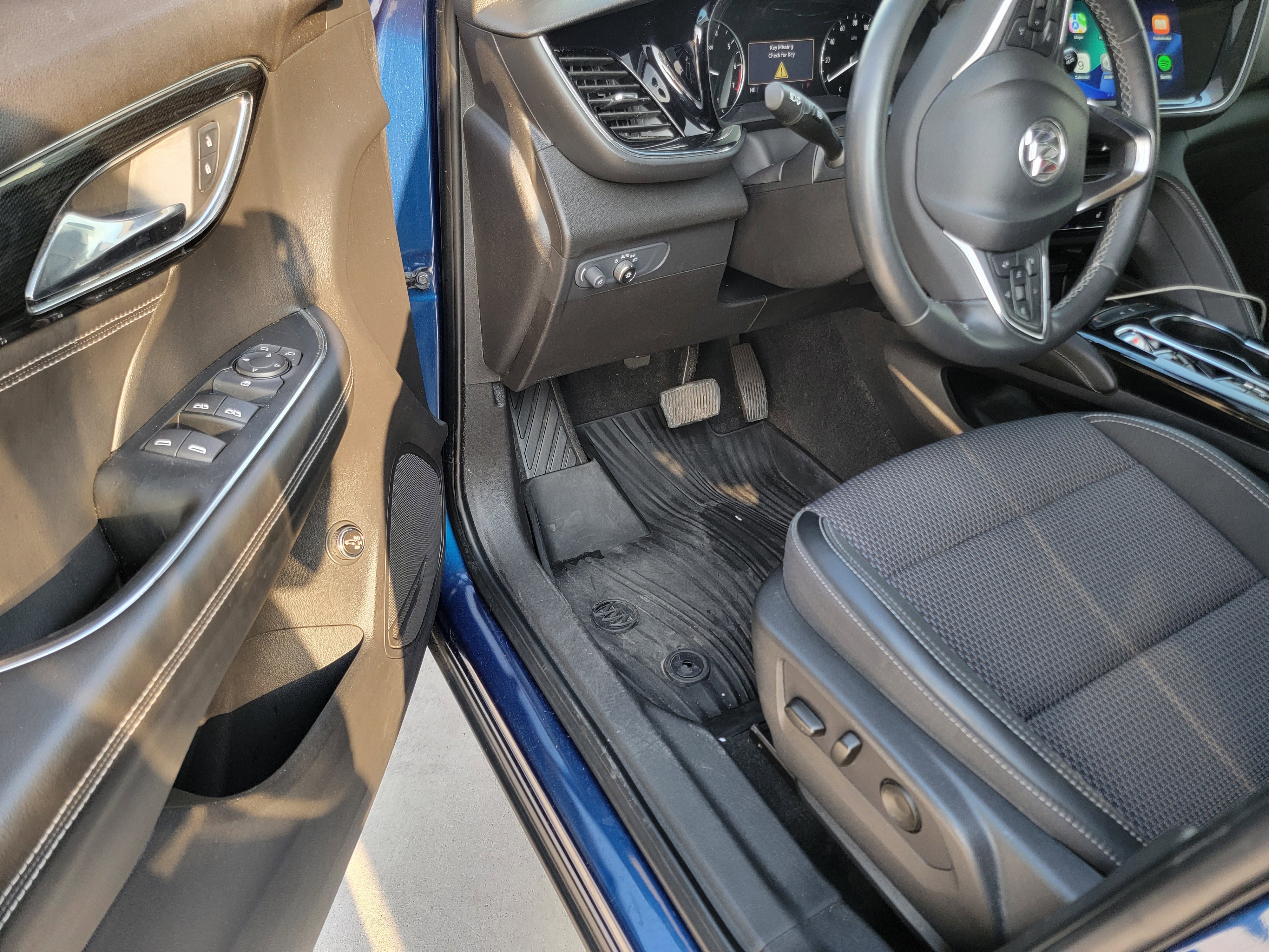 Used 2022 Buick Envision Preferred FWD image 14