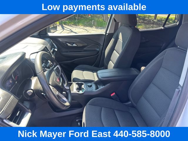Used 2024 GMC Terrain SLE AWD/4WD image 29
