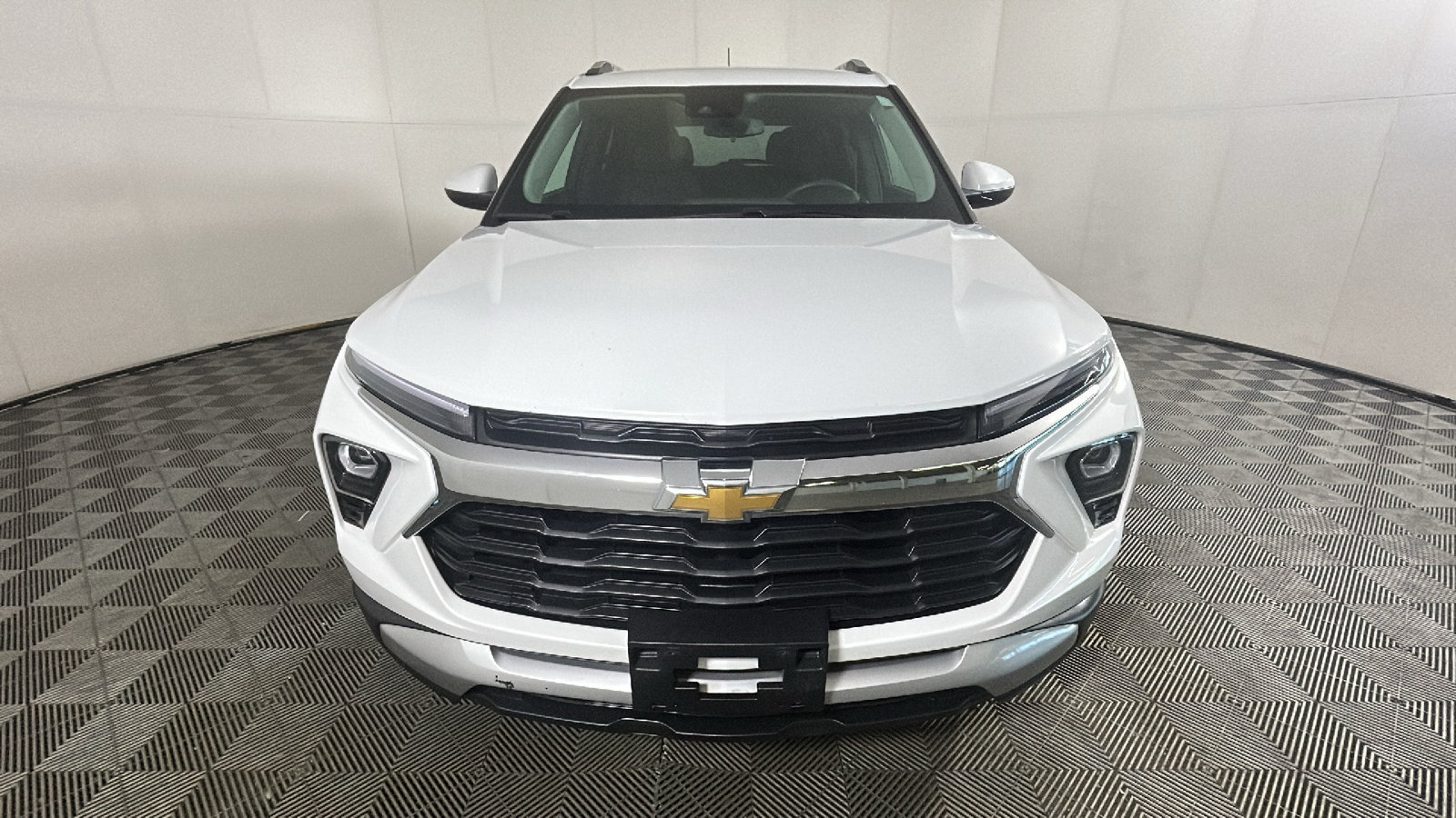 Used 2025 Chevrolet TrailBlazer LT FWD image 8