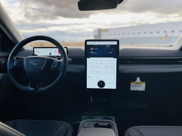 New 2025 Ford Mustang Mach-E Premium image 19