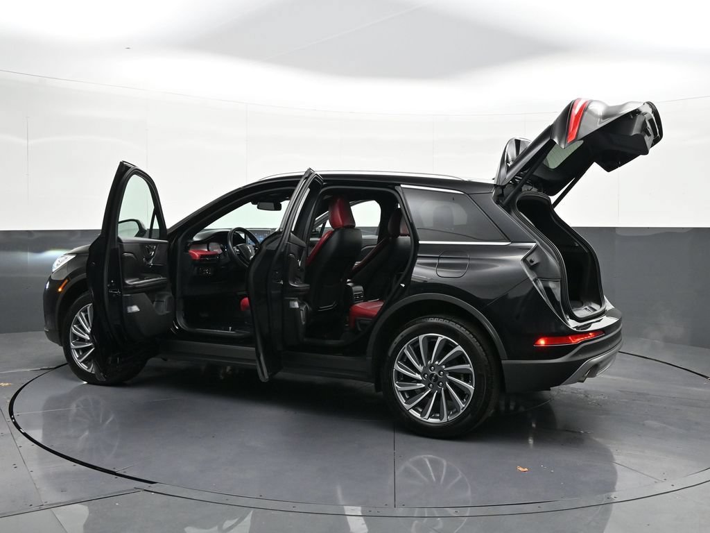 Used 2023 Lincoln Corsair Reserve AWD/4WD image 41
