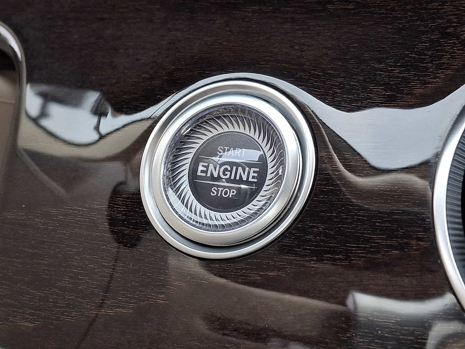 Certified 2021 Mercedes-Benz E 450 4MATIC Cabriolet w/ AMG Line image 19