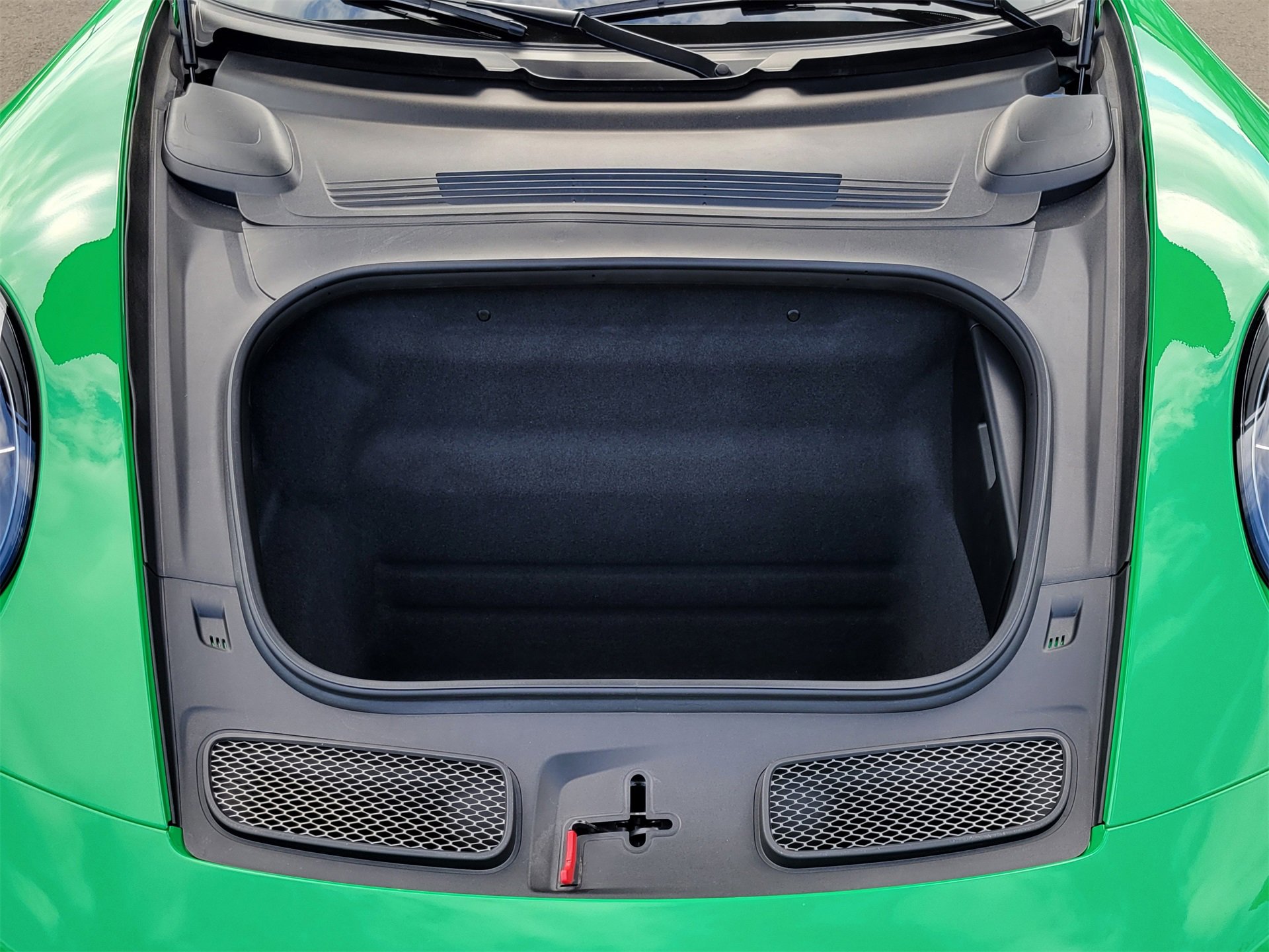 Certified 2022 Porsche 911 GT3 image 33