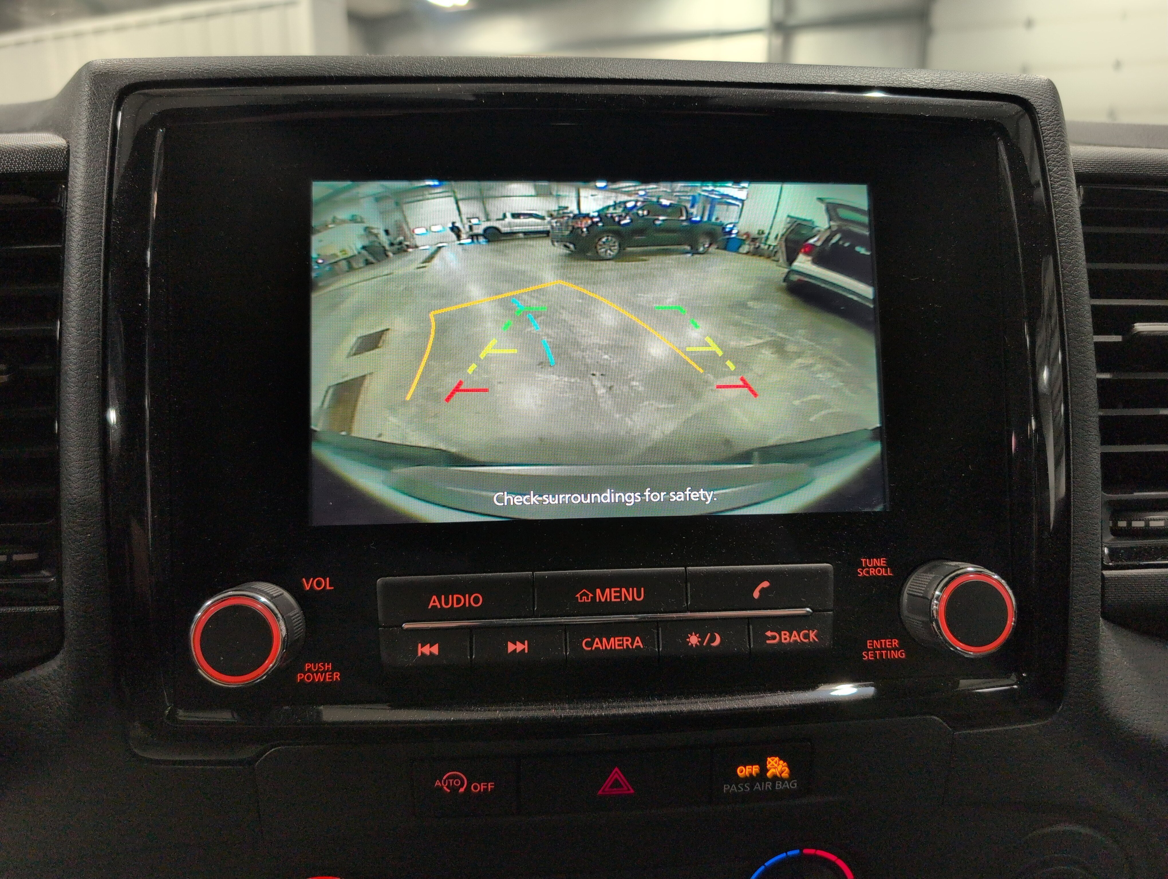 Used 2023 Nissan Frontier SV w/ Midnight Edition Package image 21