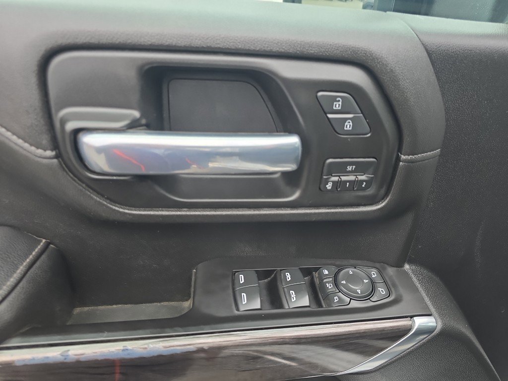 Used 2020 Chevrolet Silverado 3500 LTZ w/ LTZ Premium Package image 31