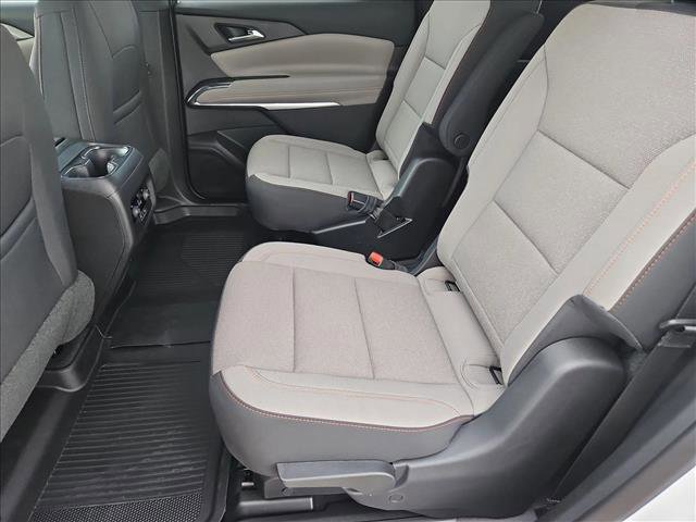 New 2026 Chevrolet Traverse LT w/ Driver Confidence Package image 16