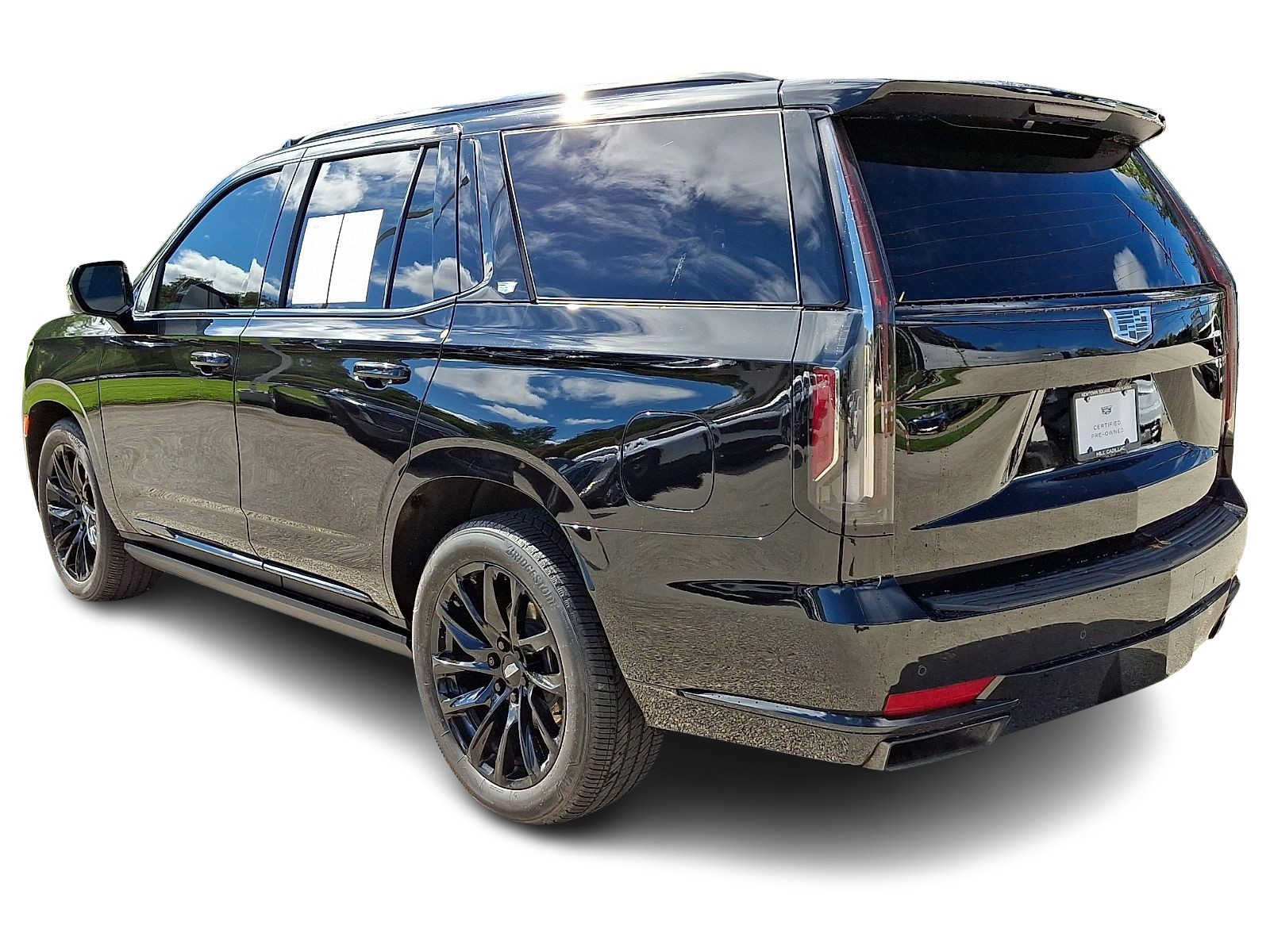 Certified 2024 Cadillac Escalade Sport Platinum w/ LPO, ONYX Package AWD/4WD image 3