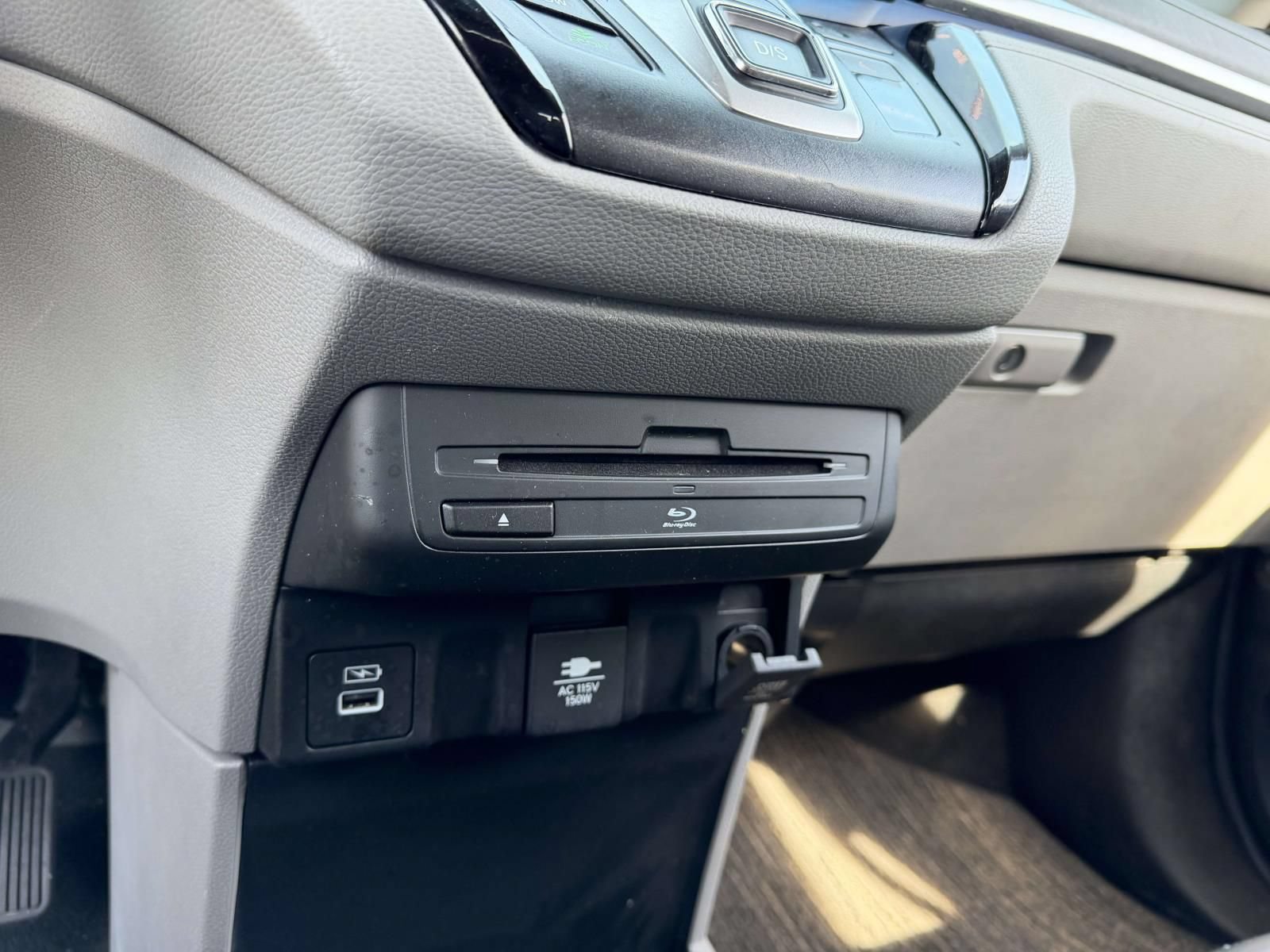 Used 2023 Honda Odyssey Touring image 33