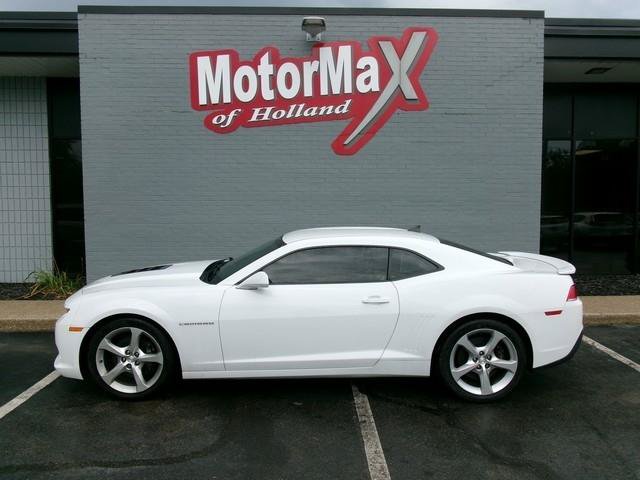 Used 2015 Chevrolet Camaro SS RWD image 1
